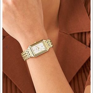 Women’s fossil gold watch